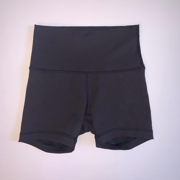 Lululemon Wunder Train Short 4” - Picture 2 of 2
